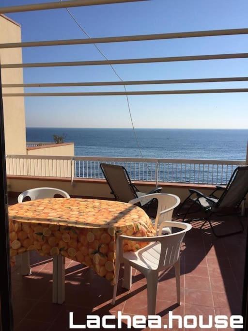Lachea House Appartamento Sul Mare Dei Ciclopi Aci Castello Kültér fotó